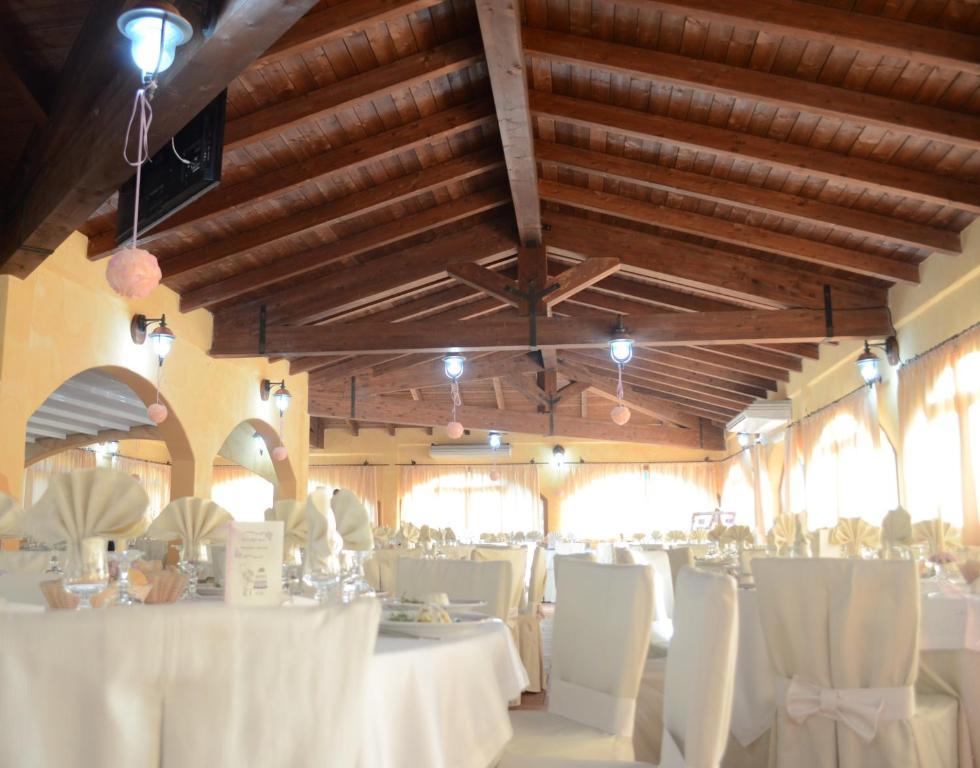Hotel Giardino Corte Rubja Iglesias Eksteriør billede
